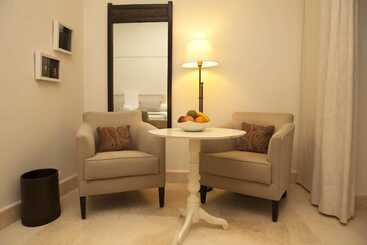 هتل Balcon De Cordoba