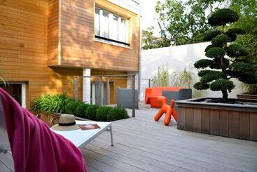 هتل Best Western Hôtel Garden And Spa