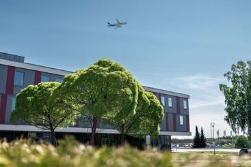 هتل Best Western Plus Oslo Airport