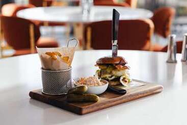 هتل Best Western Plus Oslo Airport