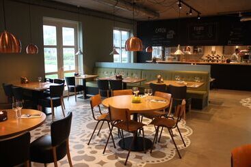 هتل Best Western Zaan Inn