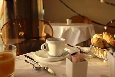 Grand Hotel Forlì