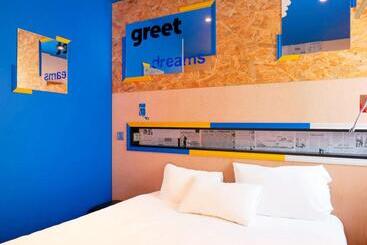 Greet Hotel Marseille Provence Aéroport