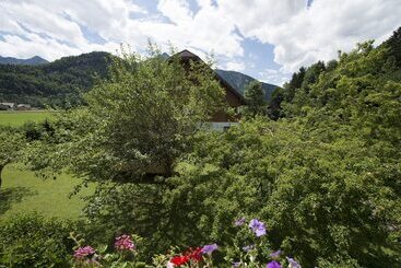 هتل Gutshof Wolfgangsee Resort & Event