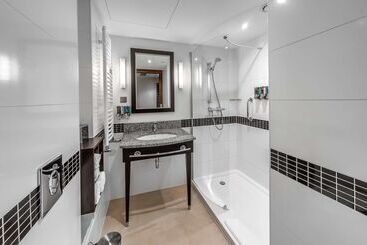 هتل Hampton By Hilton Swinoujscie