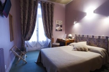 هتل Hôtel Adour