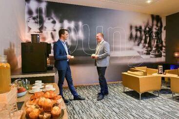 هتل Ibis Kortrijk Centrum