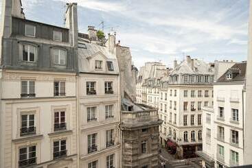 هتل Boutique Hôtel Konfidentiel