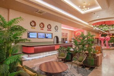 هتل Megasaray Westbeach Antalya