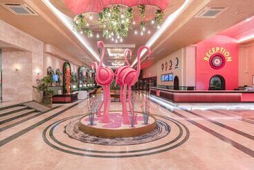 هتل Megasaray Westbeach Antalya