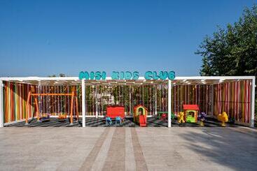هتل Megasaray Westbeach Antalya