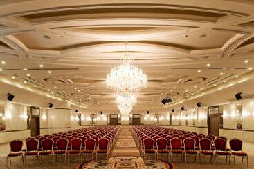 فندق Ng Sapanca Wellness & Convention