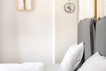 هتل Piccolo Mondo By Citybookings
