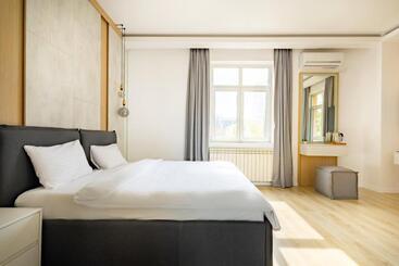 هتل Piccolo Mondo By Citybookings