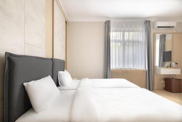 هتل Piccolo Mondo By Citybookings