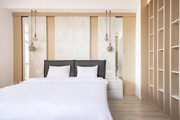 هتل Piccolo Mondo By Citybookings