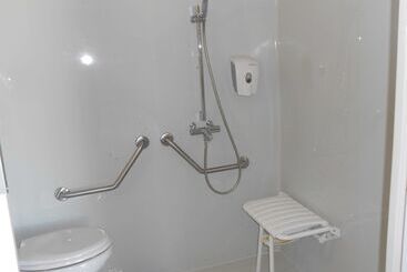 هتل Premiere Classe Lille Nord Roncq