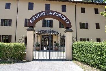 هتل Rifugio La Foresta