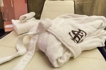 هتل San Firenze Suites & Spa