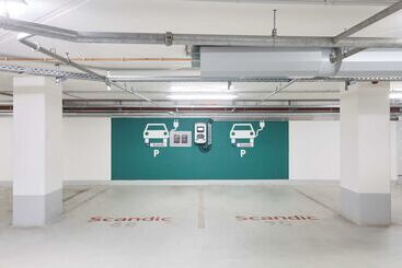 هتل Scandic Hamburg Emporio