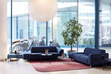 هتل Scandic Hamburg Emporio