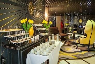 Sura Design Hotel & Suites