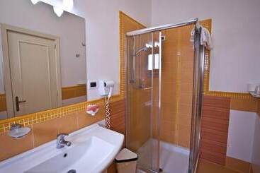 هتل Terme Elisabetta