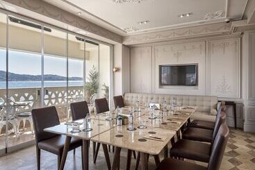 هتل The Stay Bosphorus
