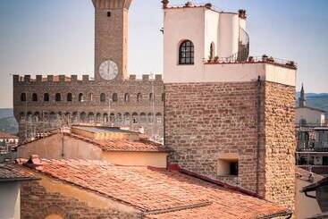 호텔 Torre Guelfa Palazzo Acciaiuoli