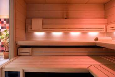 Townhouse Design Hotel & Spa