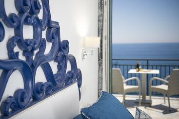 هتل Villa Maria Pia