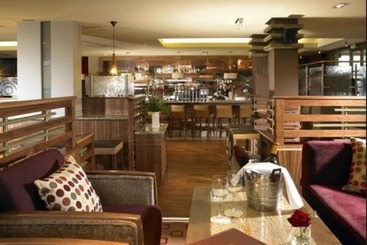 Westport Plaza Hotel, Spa & Leisure
