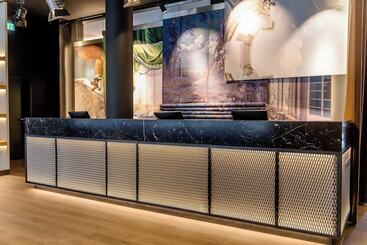 Motel One Stuttgart Mitte