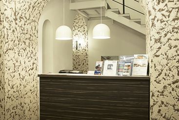 Pergamin Apartments