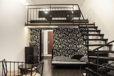 Pergamin Apartments