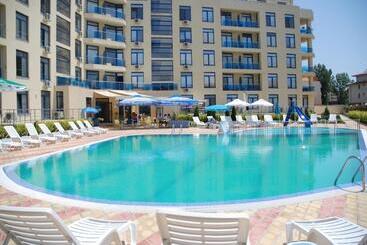 Rainbow 1 Holiday Complex