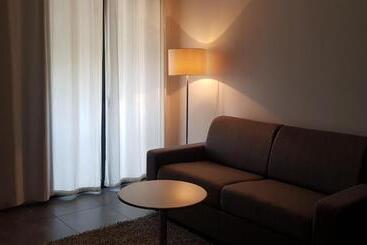 En Aparté