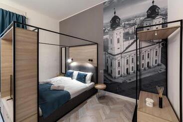 Catalog Boutique Rooms