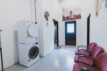 هتل کپسول Hashtag.capsule.hostel