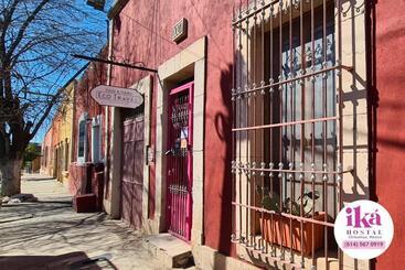 پانسیون Hostal Iká