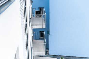City Castle Apartments Free Parking