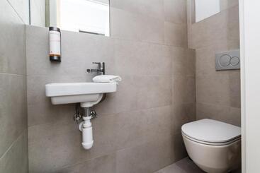 City Castle Apartments Free Parking