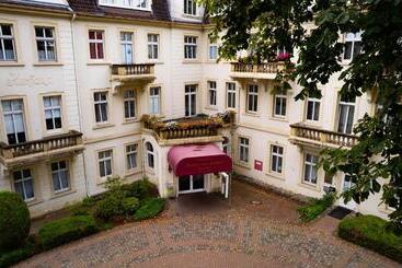 公寓式酒店  Residenz Am Kurpark   Ferienwohnungen In Zentraler Lage I Privatparkplatz