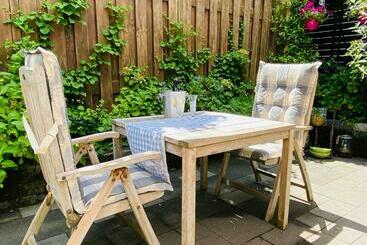 پانسیون Gastenverblijf  T Einde Sfeer   Privé Terras   Airco