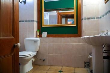 پانسیون Outentique Accommodation