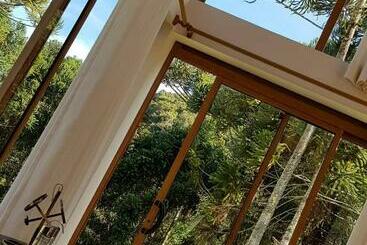 پانسیون Robinson Cottage Monte Verde Mg