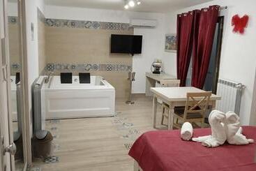 پانسیون Sicily Rooms Appartamenti