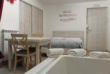 پانسیون Sicily Rooms Appartamenti