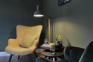 تختخواب و صبحانه Konrads Limburg   Hotel & Gästehaus