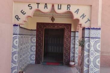 酒店 Restaurant Camping Majorel Dades